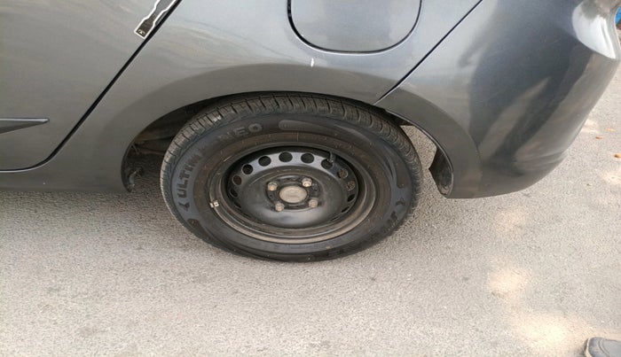 2021 Tata TIGOR XZ PLUS PETROL, CNG, Manual, 60,913 km, tyre