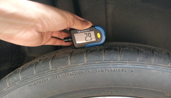 2018 Maruti Ciaz DELTA 1.5 SHVS MT PETROL, Petrol, Manual, 57,842 km, tyre