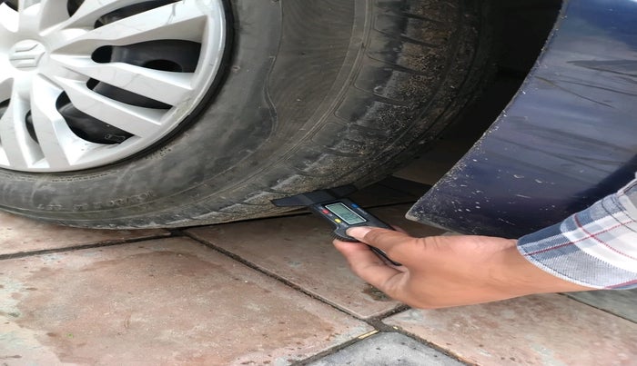 2022 Maruti Dzire VXI, Petrol, Manual, 60,056 km, tyre