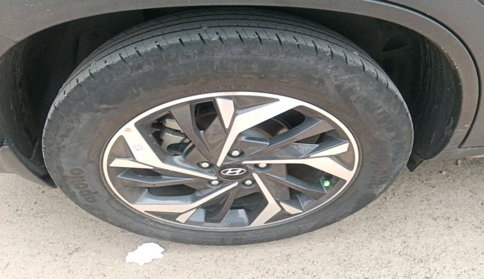 2023 Hyundai Creta SX (O) IVT 1.5 PETROL, Petrol, Automatic, 45,489 km, tyre