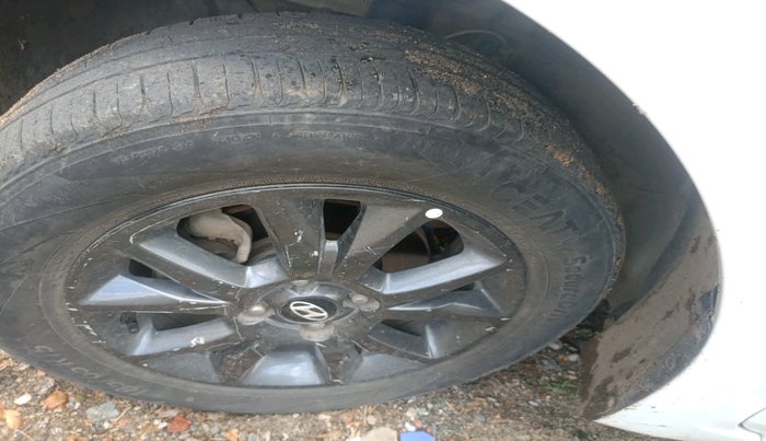 2018 Hyundai Elite i20 ASTA 1.2, Petrol, Manual, 85,179 km, tyre