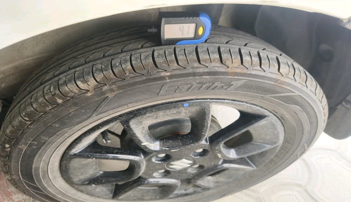 2018 Maruti IGNIS DELTA 1.2, Petrol, Manual, 40,735 km, tyre