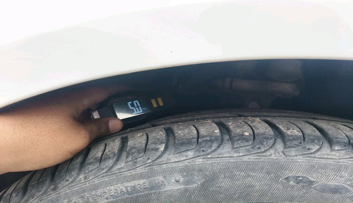 2013 Audi A8L 3.0 TDI quattro, Diesel, Automatic, 63,448 km, tyre