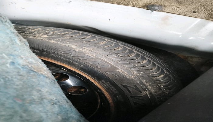 2016 Ford Figo Aspire TITANIUM 1.5 PETROL AT, Petrol, Automatic, 90,283 km, tyre