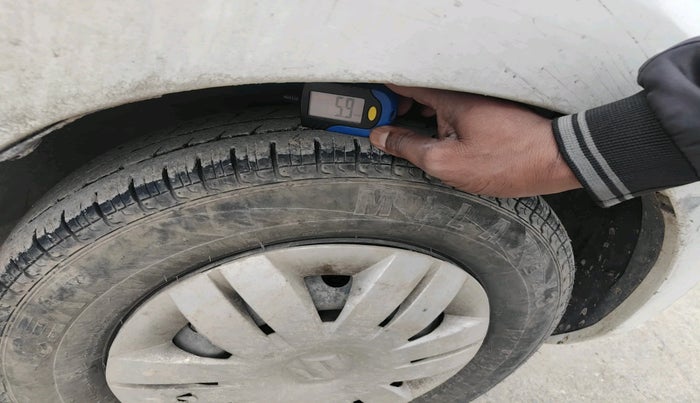 2013 Maruti Alto 800 LXI, Petrol, Manual, 46,838 km, tyre