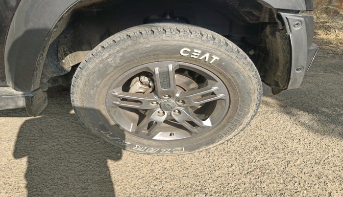 2021 Mahindra Thar LX HT PETROL 4WD MT, Petrol, Manual, 11,522 km, tyre