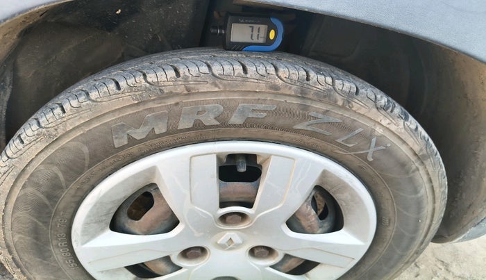 2016 Renault Kwid RXT 0.8, Petrol, Manual, 56,460 km, tyre