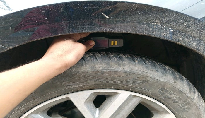 2025 Hyundai Verna SX 1.5 l MPI, Petrol, Manual, 9,102 km, tyre