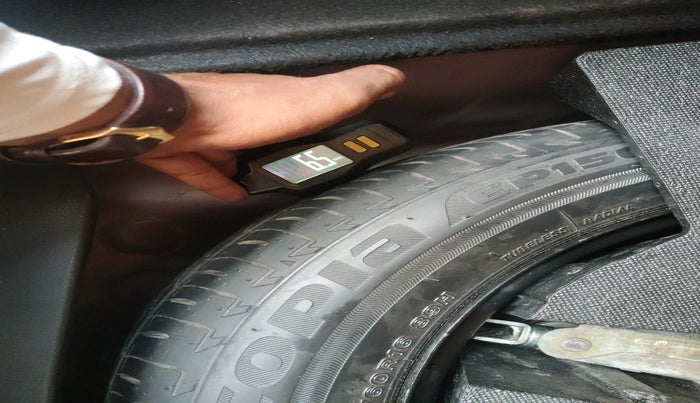 2019 Honda WR-V 1.2L I-VTEC VX MT, Petrol, Manual, 70,330 km, tyre