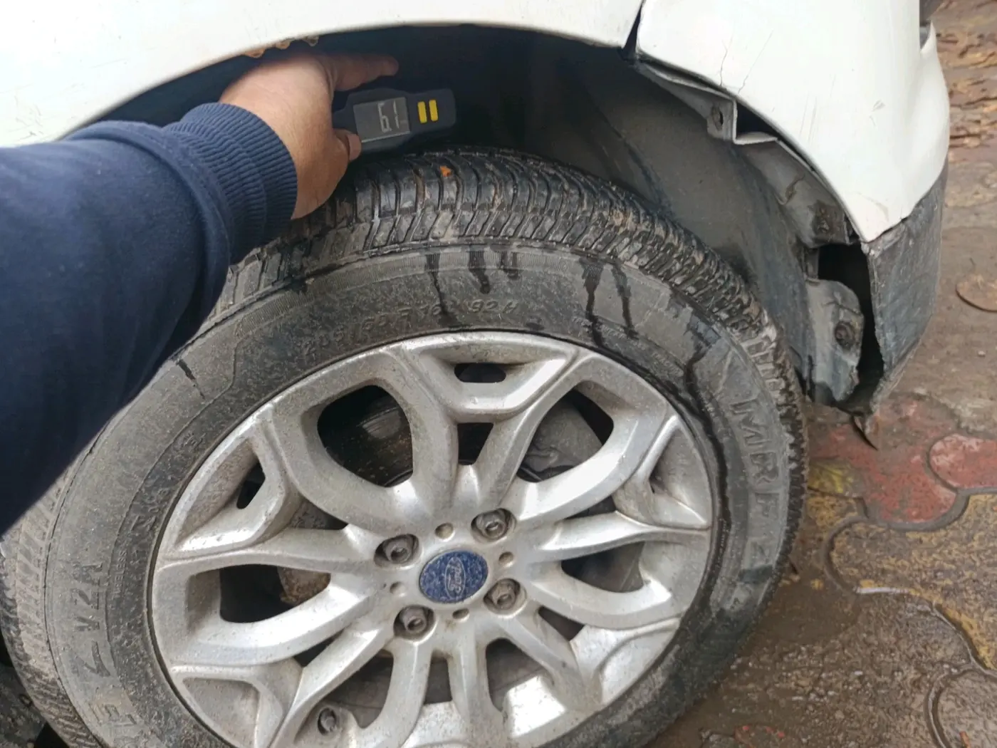 2013 Ford Ecosport TITANIUM 1.5L PETROL, Petrol, Manual, 63,349 km, tyre
