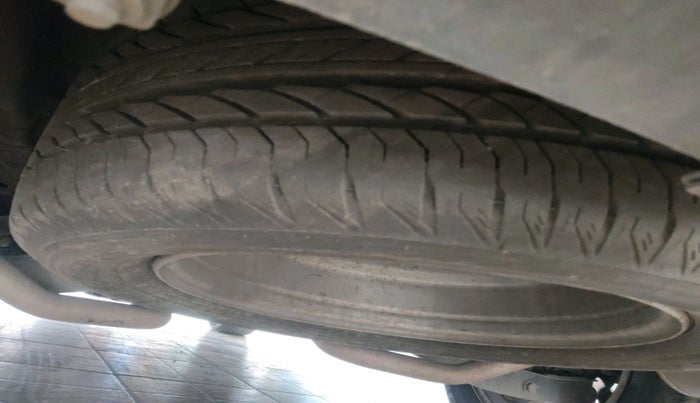 2021 Mahindra XUV500 W11, Diesel, Manual, 99,455 km, tyre