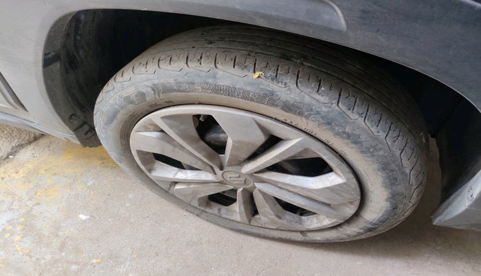 2023 Maruti FRONX DELTA 1.2 MT PETROL, Petrol, Manual, 82,280 km, tyre