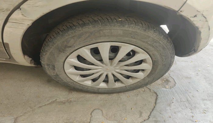 2011 Maruti Ritz VDI, Diesel, Manual, 1,30,282 km, tyre