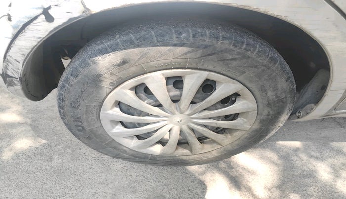 2011 Maruti Ritz VDI, Diesel, Manual, 1,30,282 km, tyre