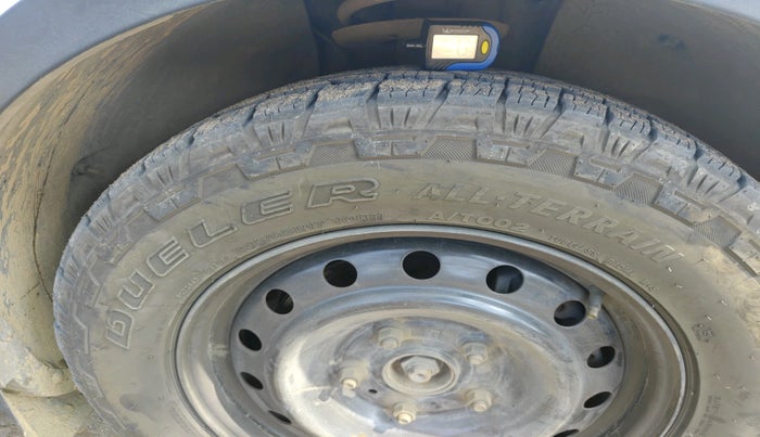 2021 Mahindra XUV500 W7, Diesel, Manual, 1,05,379 km, tyre