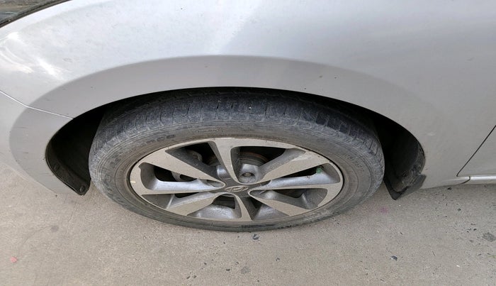 2015 Hyundai Elite i20 ASTA 1.2 (O), Petrol, Manual, 69,768 km, tyre