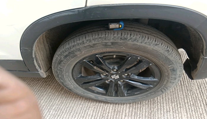 2018 Maruti Vitara Brezza ZDI, Diesel, Manual, 76,742 km, tyre