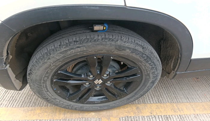 2018 Maruti Vitara Brezza ZDI, Diesel, Manual, 76,742 km, tyre