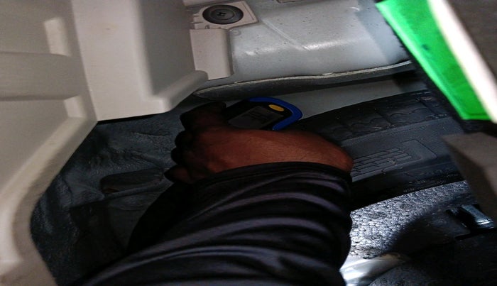 2023 Mahindra XUV300 W8 1.5 DIESEL, Diesel, Manual, 27,159 km, tyre