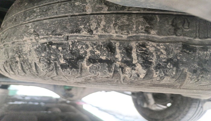 2018 Tata Hexa XM 4X2 7 STR, Diesel, Manual, 1,59,872 km, tyre