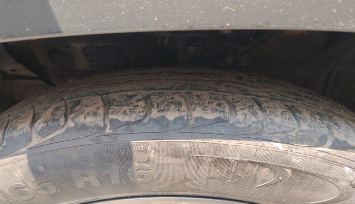 2020 KIA SELTOS HTK PLUS 1.5 DIESEL, Diesel, Manual, 1,17,456 km, tyre