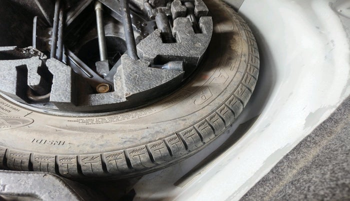 2018 Skoda Rapid AMBITION 1.5 TDI, Diesel, Manual, 1,42,567 km, tyre