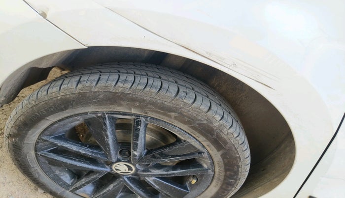 2018 Skoda Rapid AMBITION 1.5 TDI, Diesel, Manual, 1,42,567 km, tyre