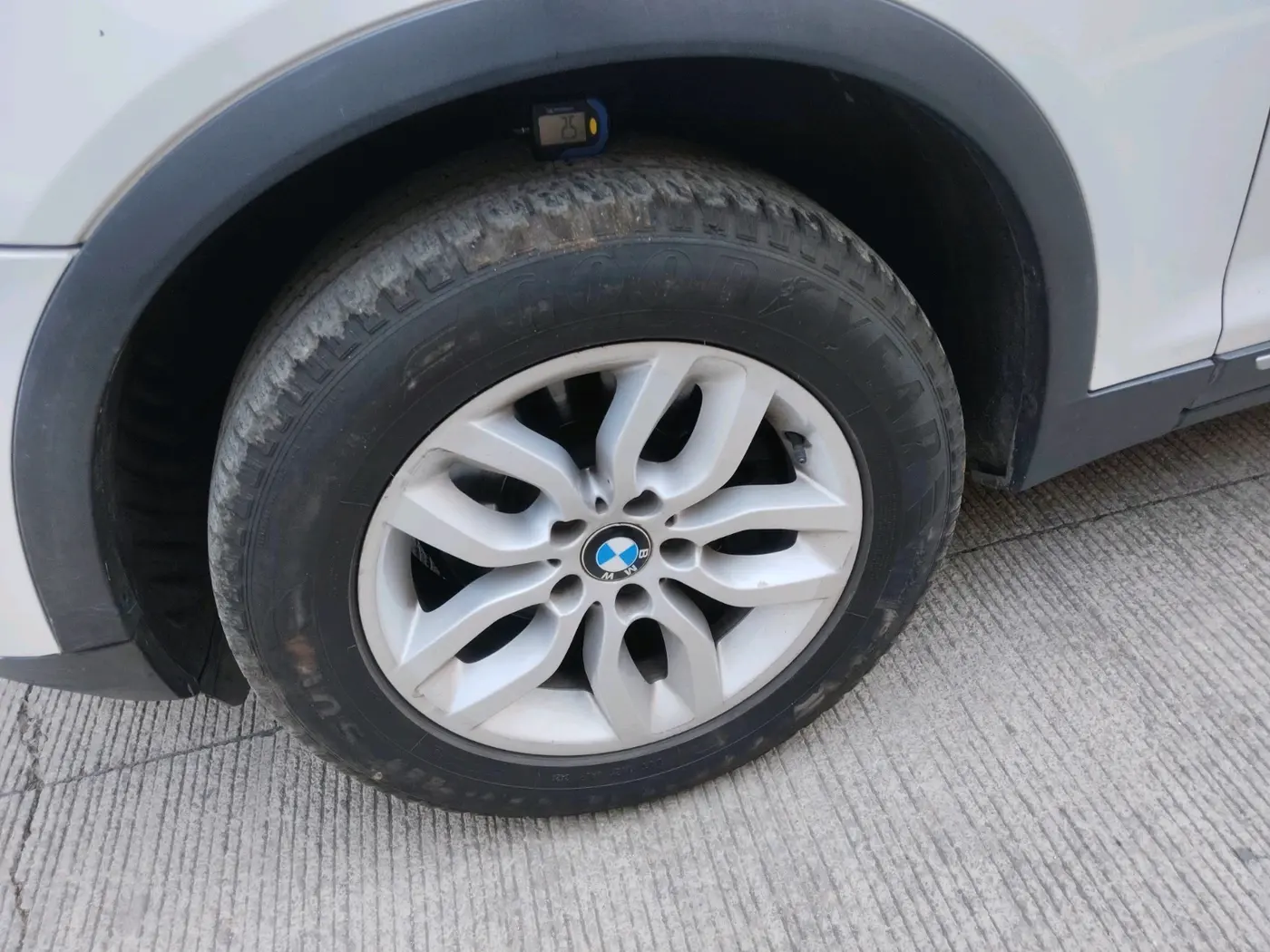 2014 BMW X3 XDRIVE 20D, Diesel, Automatic, 96,933 km, tyre