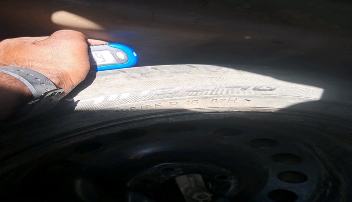 2015 Hyundai i20 Active 1.4 SX, Diesel, Manual, 1,07,889 km, tyre