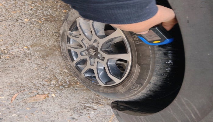 2024 Maruti XL6 ALPHA PLUS MT, Petrol, Manual, 11,870 km, tyre