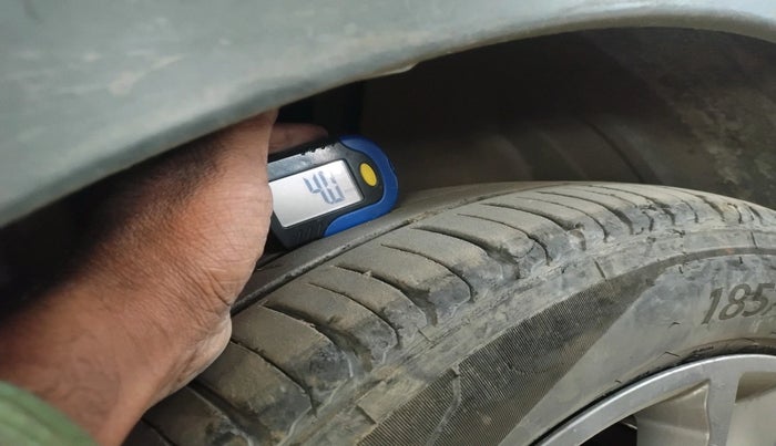 2021 Renault TRIBER RXZ AMT, Petrol, Automatic, 36,835 km, tyre