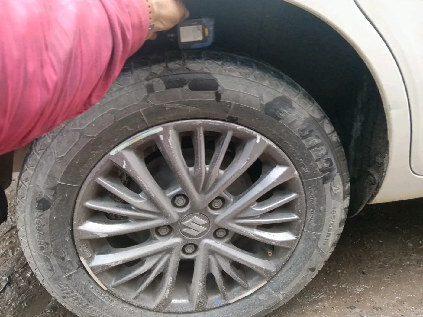 2021 Maruti Ertiga VXI CNG, CNG, Manual, 1,35,259 km, tyre
