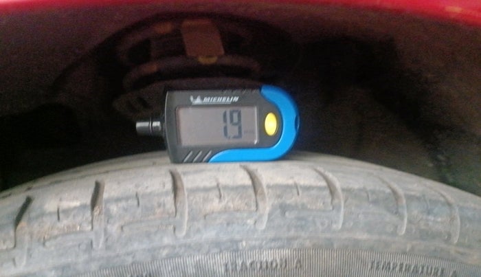 2020 Hyundai GRAND I10 NIOS SPORTZ AMT 1.2 KAPPA VTVT, Petrol, Automatic, 31,746 km, tyre