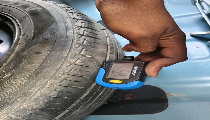 2014 Hyundai Xcent SX 1.2, CNG, Manual, 87,898 km, tyre