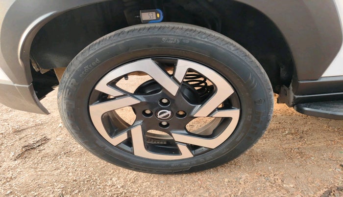 2021 Nissan MAGNITE XV PREMIUM, Petrol, Manual, 37,899 km, tyre