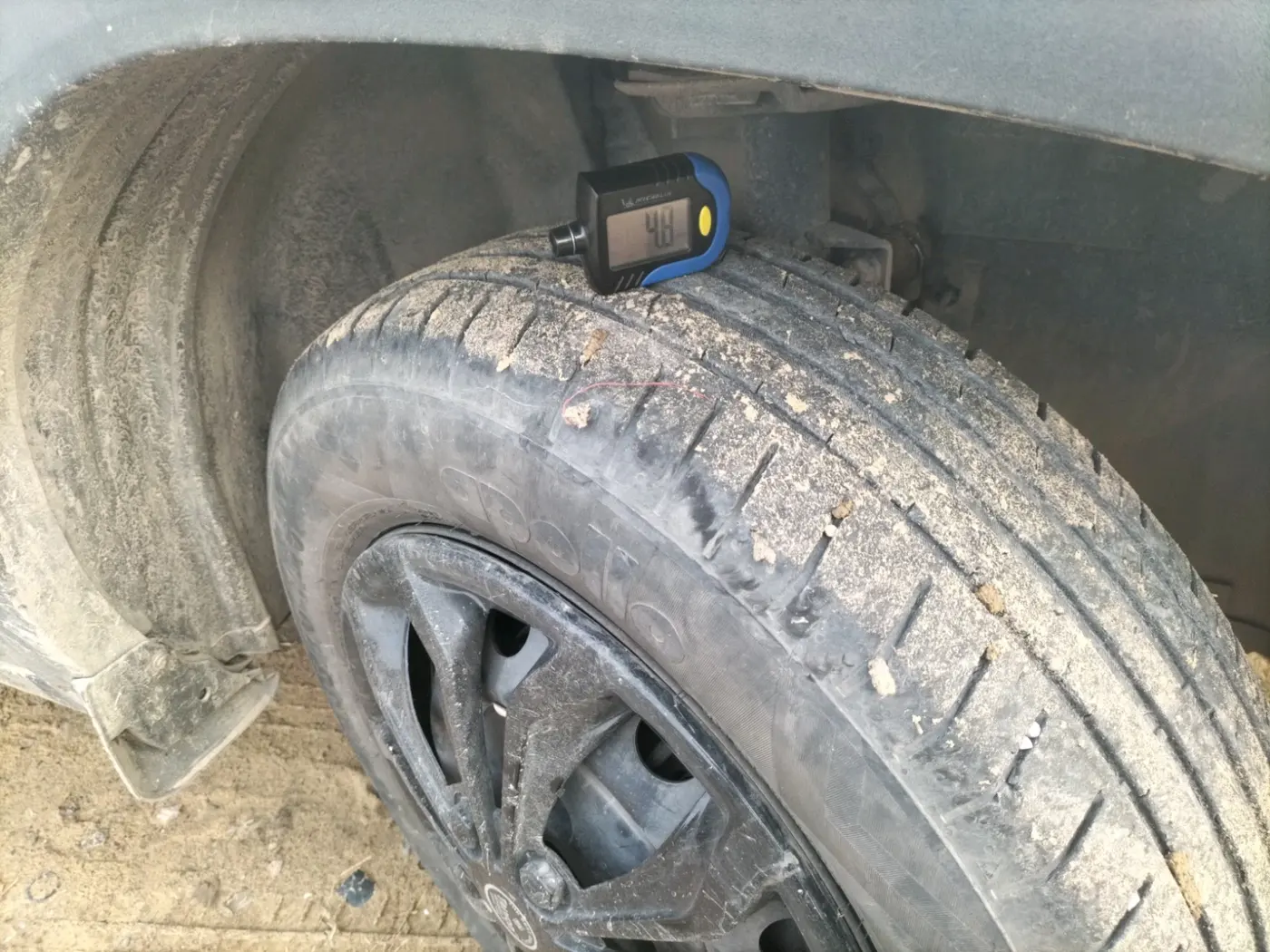 2022 Tata PUNCH PURE MT, Petrol, Manual, 37,628 km, tyre