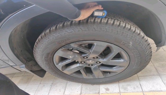 2022 Tata Harrier XTA PLUS 2.0L KRYOTEC DARK EDITION, Diesel, Automatic, 40,772 km, tyre