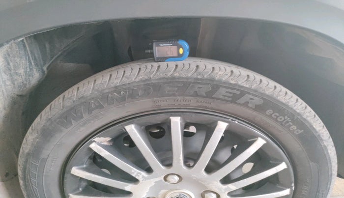 2023 Renault Kiger RXE MT, Petrol, Manual, 17,867 km, tyre