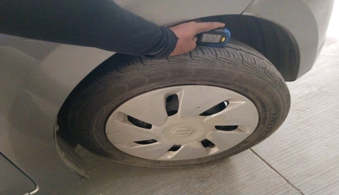 2014 Maruti Celerio VXI CNG, CNG, Manual, 1,02,503 km, tyre