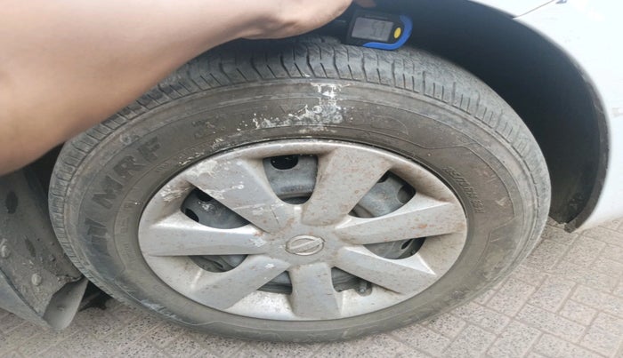 2013 Nissan Sunny XL CVT, Petrol, Automatic, 83,820 km, tyre