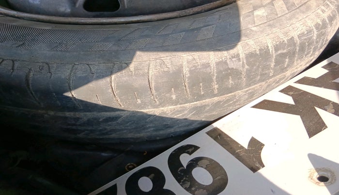 2014 Maruti Alto K10 VXI, Petrol, Manual, 1,22,938 km, tyre