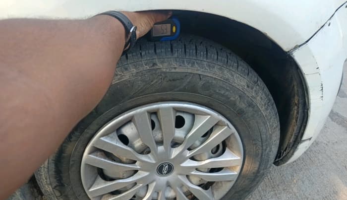 2016 Maruti Ritz LDI, Diesel, Manual, 1,21,230 km, tyre
