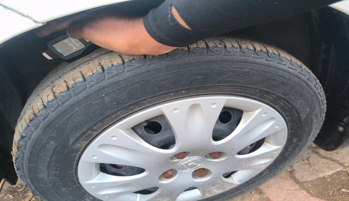 2016 Honda Amaze 1.2L I-VTEC S, Petrol, Manual, 29,739 km, tyre