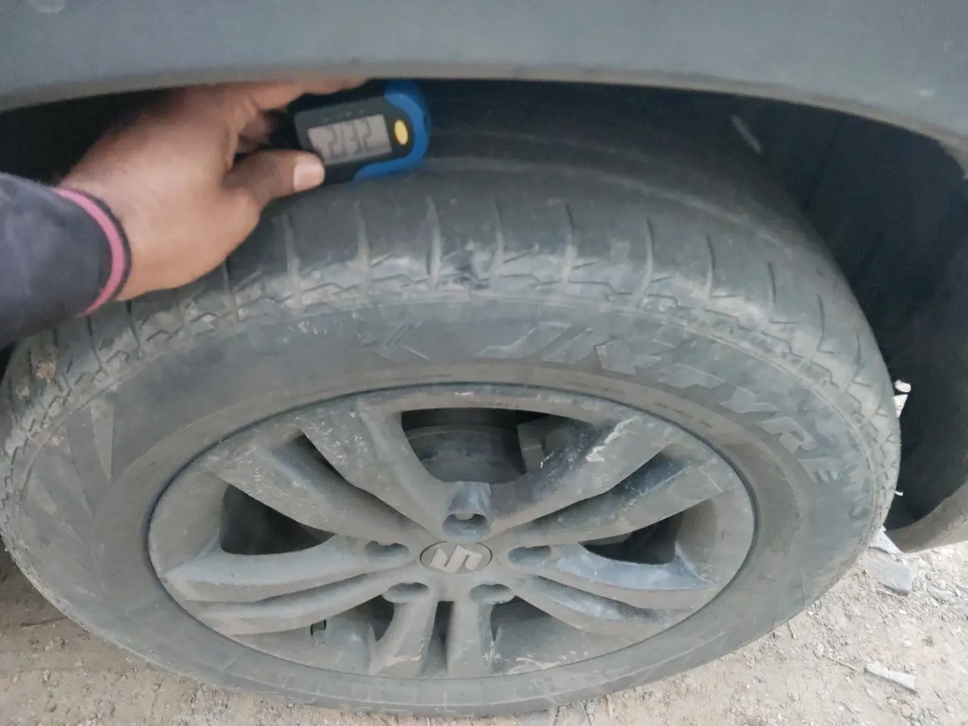 2019 Maruti Vitara Brezza ZDI, Diesel, Manual, 1,24,793 km, tyre