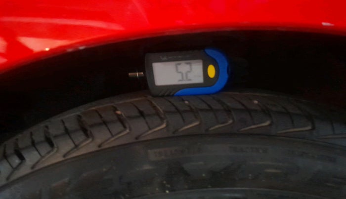 2012 Hyundai i10 ASTA 1.2 AT SUNROOF, Petrol, Automatic, 61,203 km, tyre