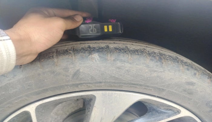 2021 Toyota Glanza V CVT, Petrol, Automatic, 78,283 km, tyre