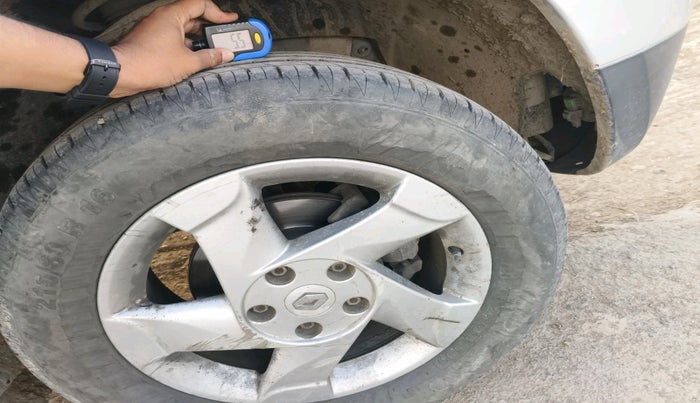 2013 Renault Duster 110 PS RXZ DIESEL, Diesel, Manual, 91,239 km, tyre