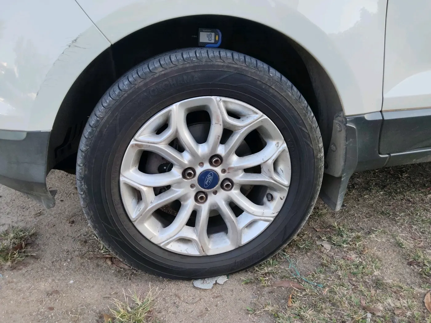 2013 Ford Ecosport TITANIUM 1.5L DIESEL, Diesel, Manual, 1,99,802 km, tyre