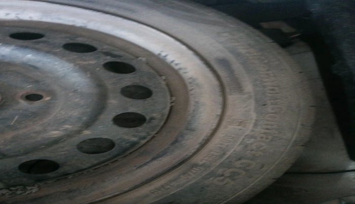 2017 Maruti Wagon R 1.0 VXI AMT, Petrol, Automatic, 1,10,545 km, tyre