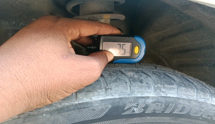 2018 Maruti Wagon R 1.0 VXI, Petrol, Manual, 68,488 km, tyre